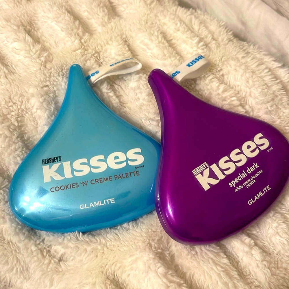 Hershey’s kisses Glamlite palettes.